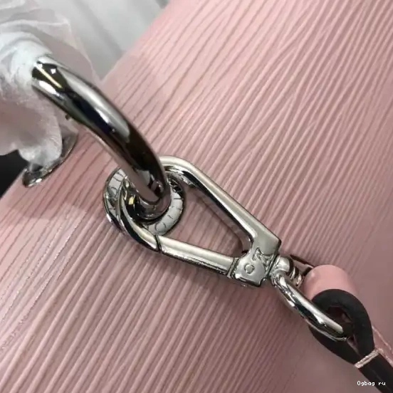 PM LOUIS VUITTON GRENELLE 0617